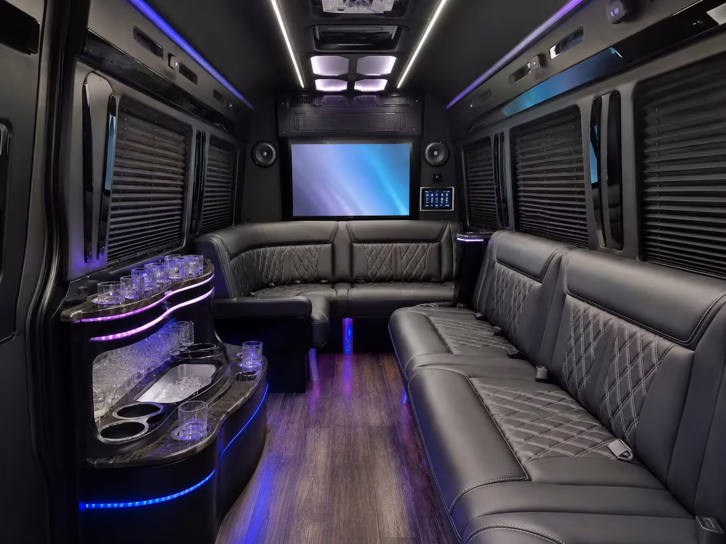 group airport shuttles to and from dayton international airport day