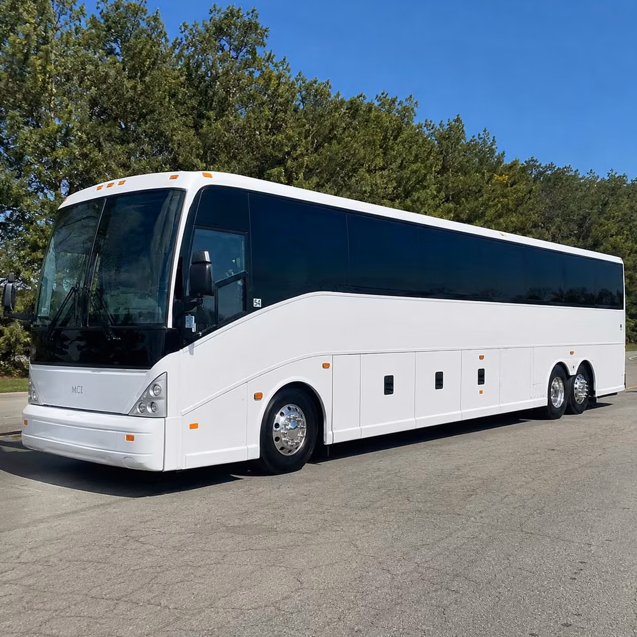 let a charter bus handle game day airport runs for dayton sports groups