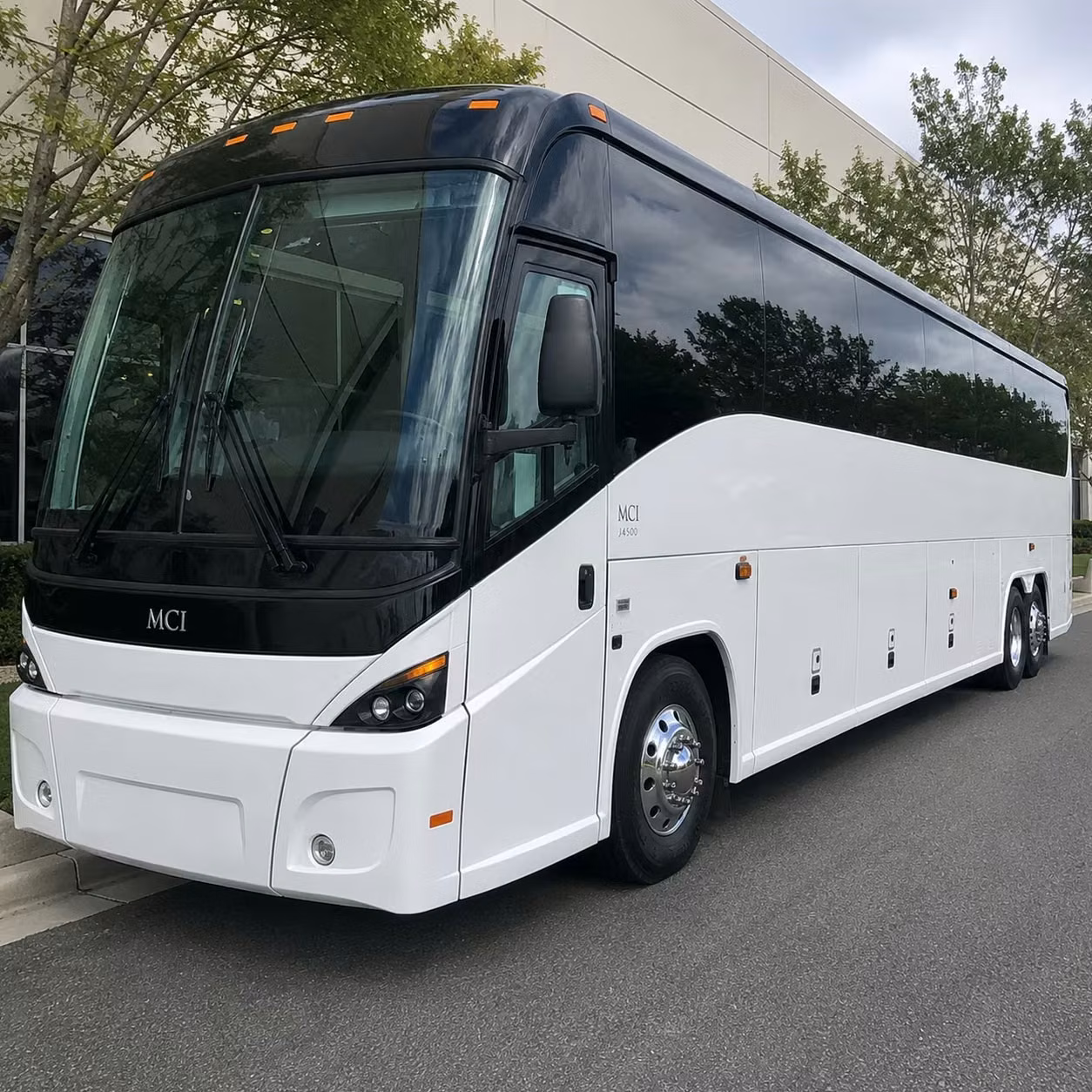 shuttle transportation for wright patterson air force base personnel and contractors
